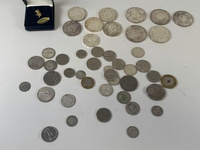 Lot de Monnaies en argent dont :
- 5 pièces...