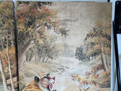 JAPON, XXe.
Les Tigres et les Lions.
Paire...