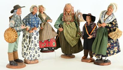 Santons de Provence corps et tête en terre...