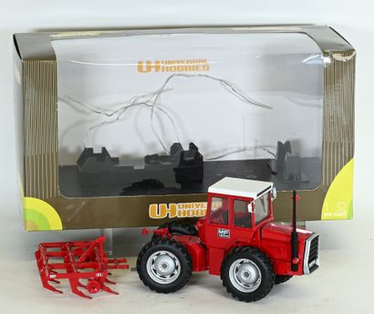 Universal Hobbies, 1/32 Massey Ferguson articulated...