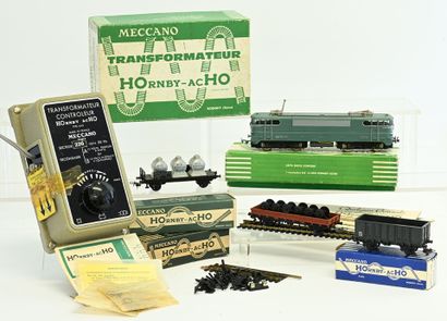 HORNBY Ho set, in complete boxes, traces...