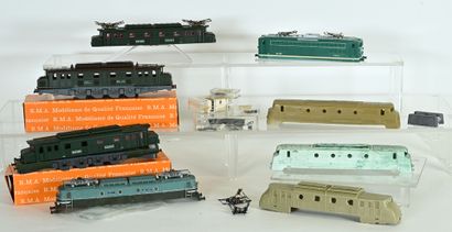 France Train, Ho, 8 cases of 2D2 motrices...