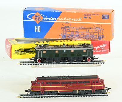 FLEISCHMANN, ROCO Ho, two locomotives, in...