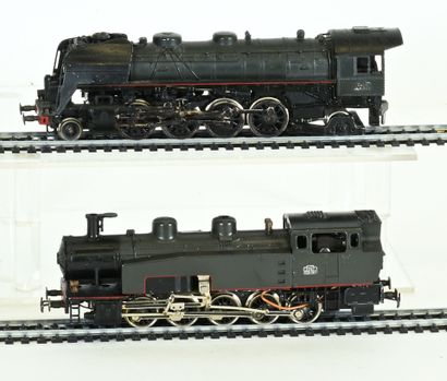 Gérad TAB, Ho, two steam locomotives, to...