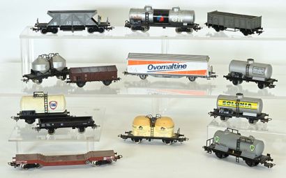 JOUEF, LILIPUT, HORNBY, ROCO et divers Ho;...