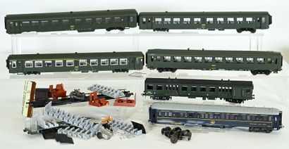 Ho set of 6 passenger car bodies with incomplete...