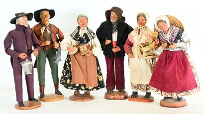 Santons de Provence corps et tête en terre...