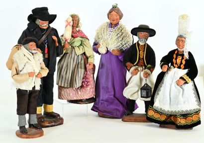 Santons de Provence corps et tête en terre...