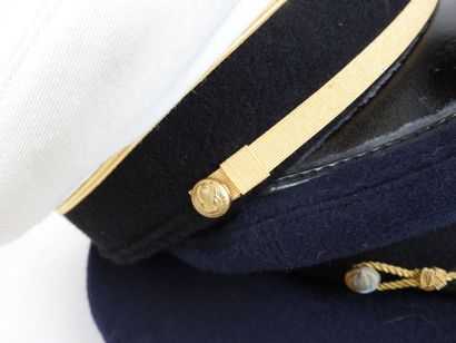 FRANCE, 20th century.
Three Air Force caps...
