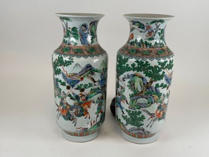 CHINA, Canton, 20th century.
Pair of polychrome...