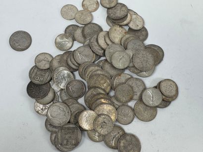 Large lot of Semeuse and other silver coins.
Weight...