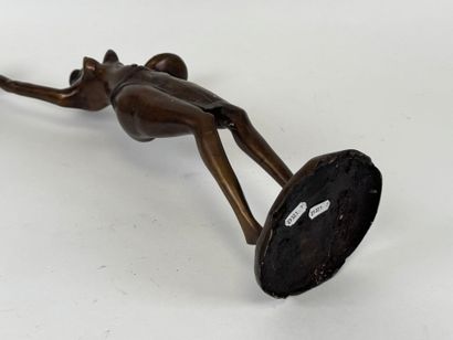 Afrique, XXe.
Grand sujet en bronze patiné...