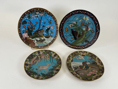 JAPAN, circa 1900.
Four circular dishes in...
