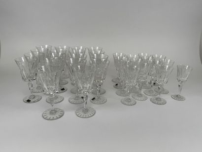 SEVRES, France.
MARIGNY model.
Set of crystal...
