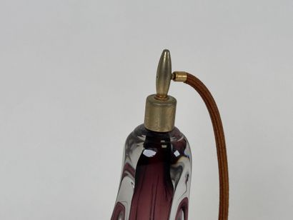 Spray bottle in the DAUM taste with violet...