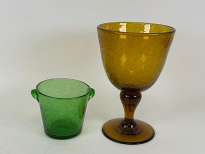 BIOT, in the taste of.
Large glass and ice...