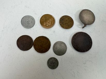 Lot of coins and medals including 20 francs...