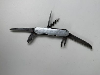 Set of 4 knives, including a multi-function...