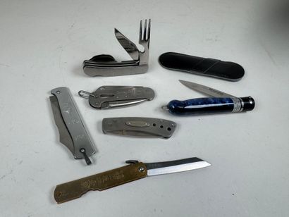 Collection of 6 folding metal and brass pocket...