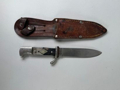 Set of 4 knives, including a multi-function...