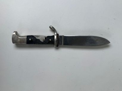 Set of 4 knives, including a multi-function...