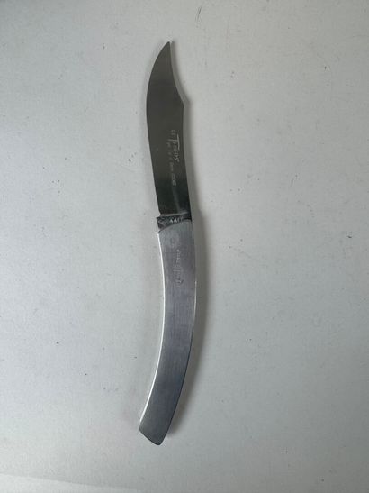 Set of 13 various pocket knives including...