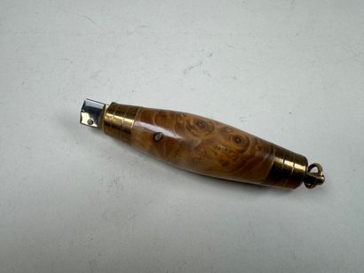 Jean Michel REMAUD.
Olive wood, brass and...
