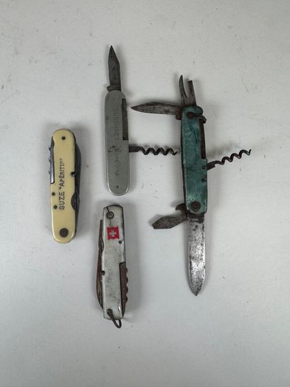 Set of 23 knives, some advertising DUBONNET,...