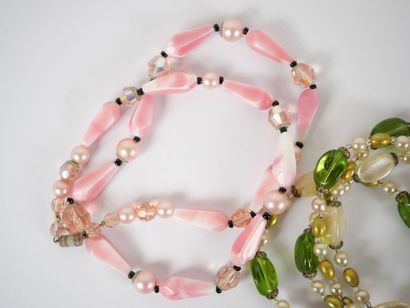 Costume jewelry set including necklace and...