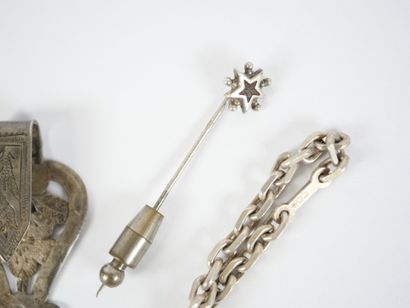 Silver or silver-plated metal jewelry or...