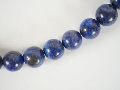 Large sautoir necklace with lapis lazuli...
