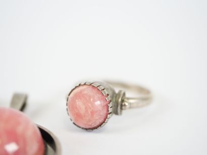 Silver and rose quartz set including a pendant...