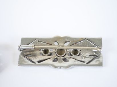Set of silver or silver-plated metal jewelry...