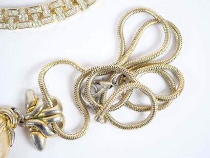 Set of eight fancy necklaces in silver and...