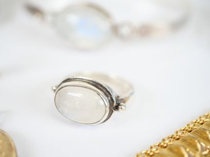 Costume jewelry set including: four necklaces,...