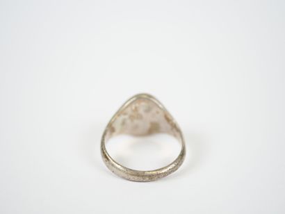Chevalière in silver with applied numeral...
