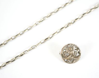 Probable two-row forçat chain in silver adorned...