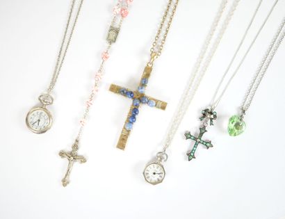 Costume jewelry set including: cross-pendant,...