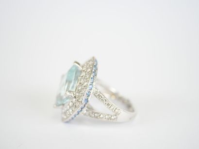 MAUBOUSSIN.
Important ring in 18K white gold,...