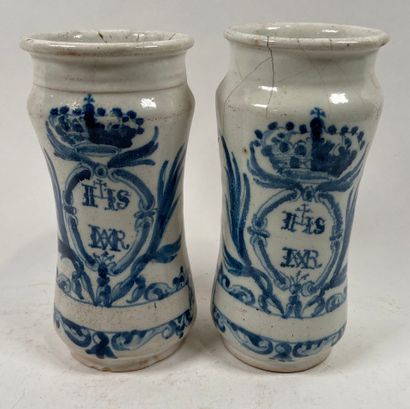 ESPAGNE, TALAVERA, XVIIIe.
Paire d'albarelli...
