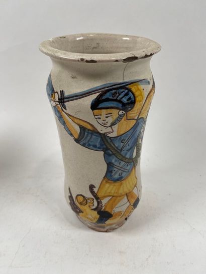 ESPAGNE, XVIIIe.
Albarello en faïence polychrome...