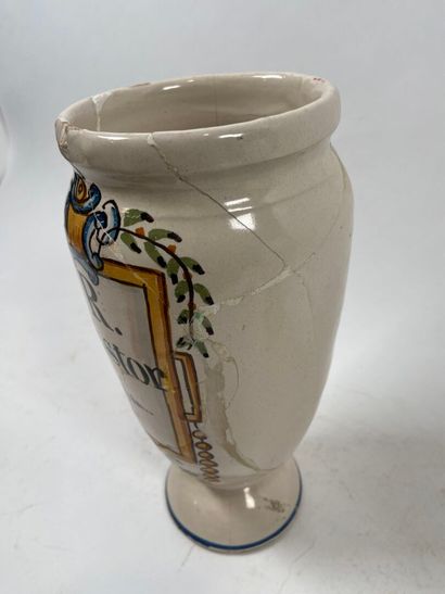 ESPAGNE, BARCELONE, XIXe.
Lot de deux pots...