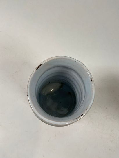 BORDEAUX, XVIIIe.
Lot de deux pots canons...