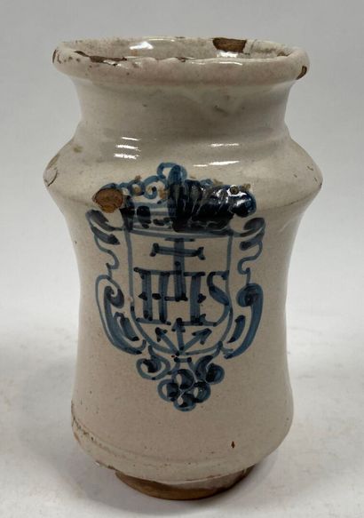 ESPAGNE, TALAVERA, XVIIIe.
Albarello en faïence...