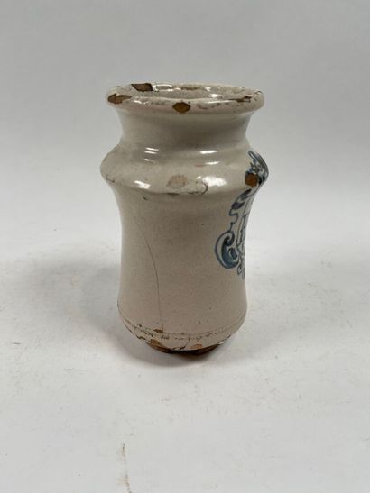 ESPAGNE, TALAVERA, XVIIIe.
Albarello en faïence...