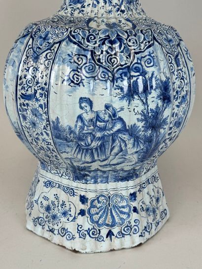 DELFT.
Marque de Van de BURCH Paulus.
Important...
