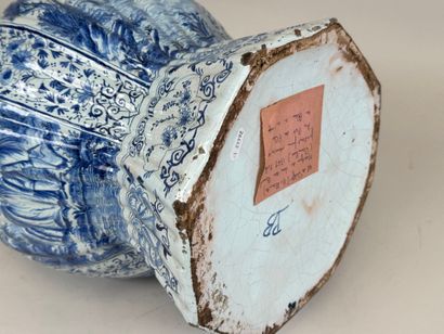 DELFT.
Marque de Van de BURCH Paulus.
Important...