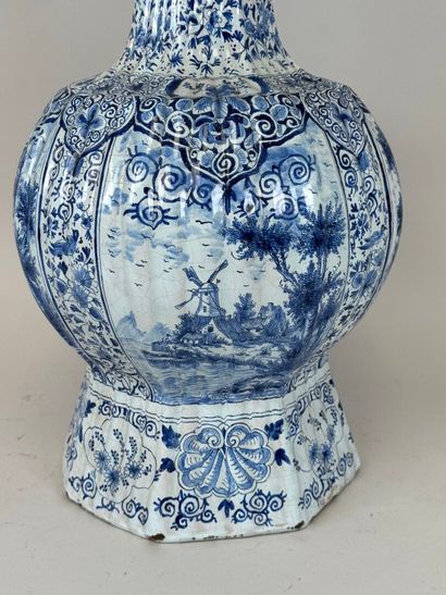 DELFT.
Marque de Van de BURCH Paulus.
Important...