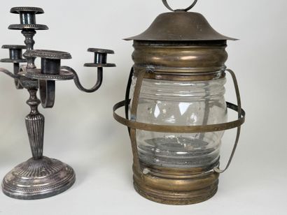 Lot including :
- a silver-plated candlestick...