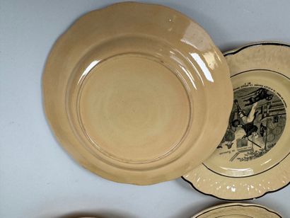SARREGUEMINES.
Series of eleven fine earthenware...
